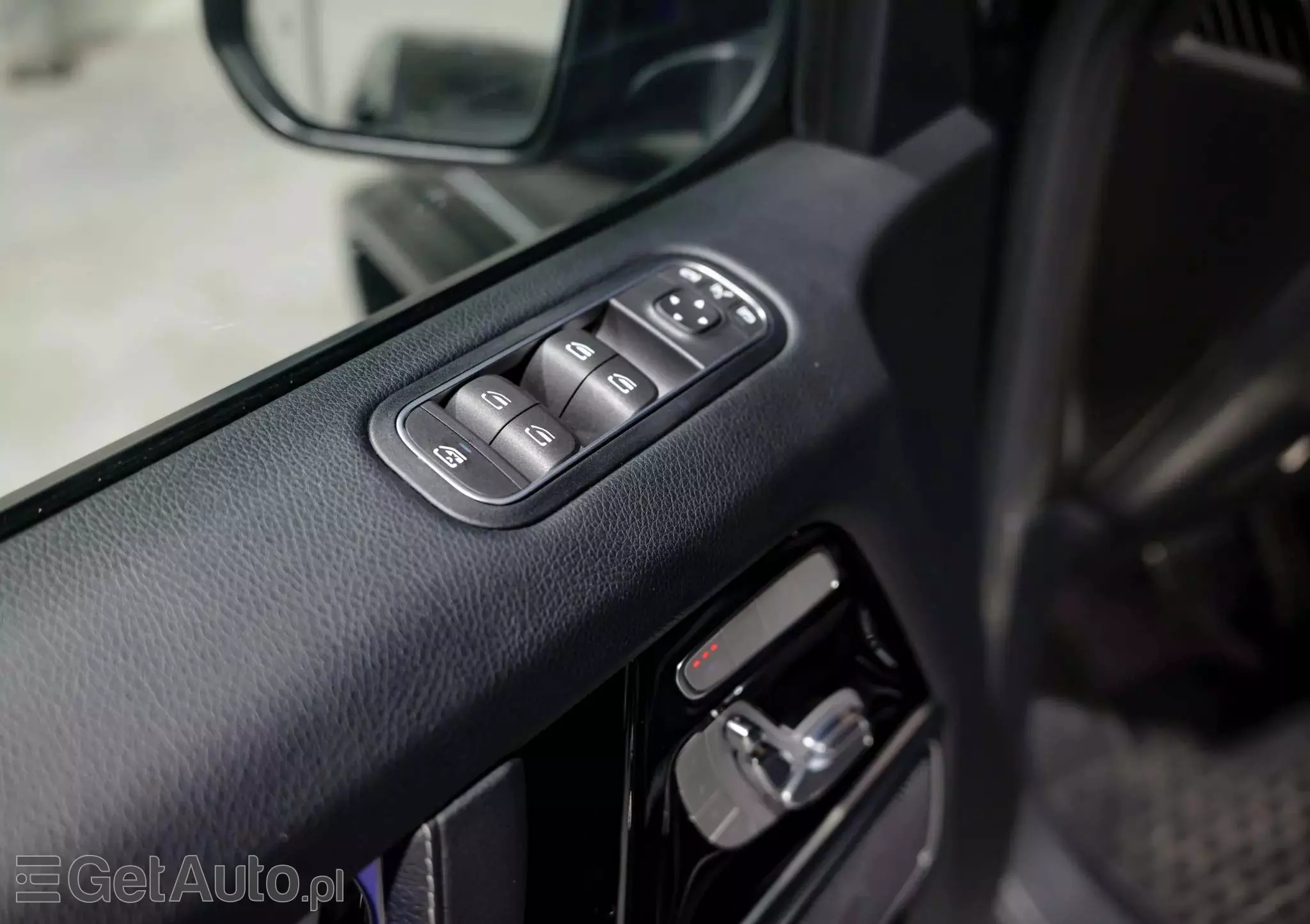 MERCEDES-BENZ Klasa G 400 d