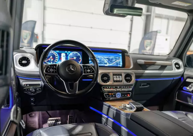 MERCEDES-BENZ Klasa G 400 d