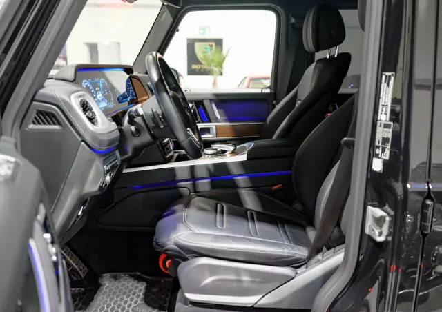 MERCEDES-BENZ Klasa G 400 d