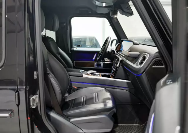 MERCEDES-BENZ Klasa G 400 d