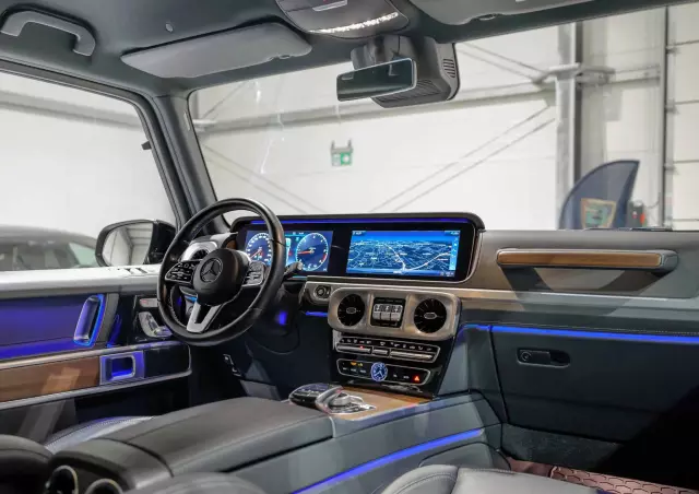 MERCEDES-BENZ Klasa G 400 d