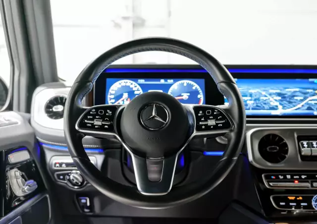 MERCEDES-BENZ Klasa G 400 d