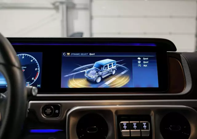 MERCEDES-BENZ Klasa G 400 d