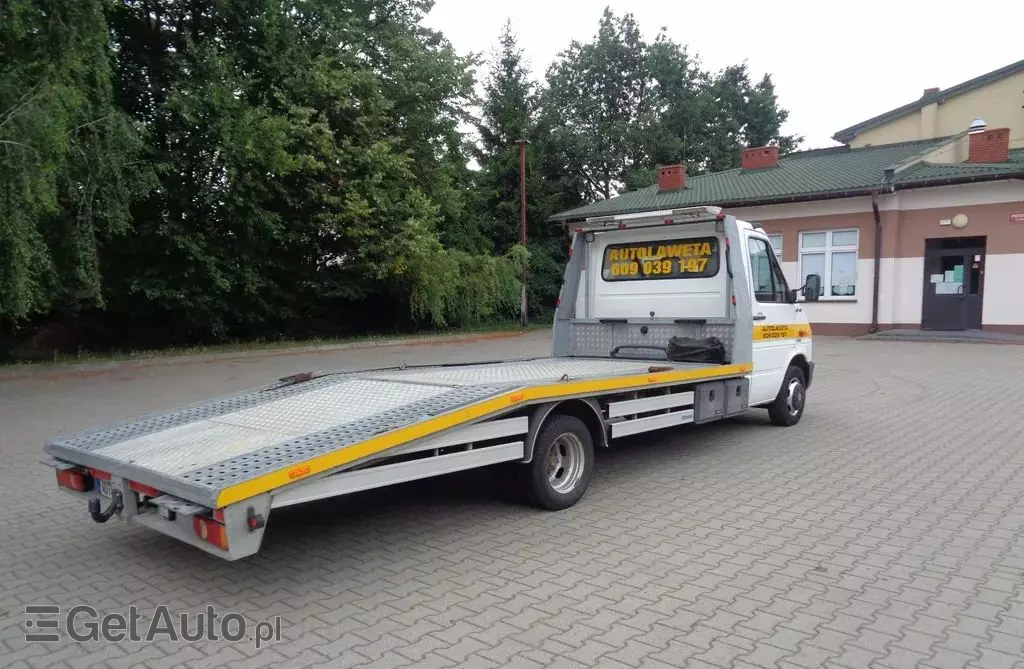 VOLKSWAGEN LT 