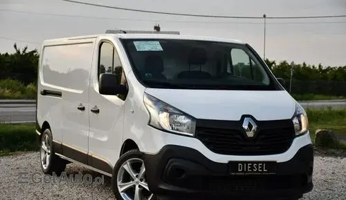 RENAULT Trafic 