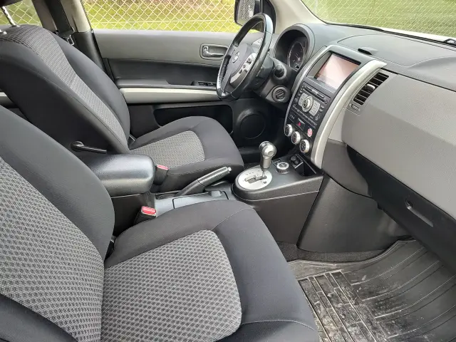 NISSAN X-Trail LE 4WD Aut.