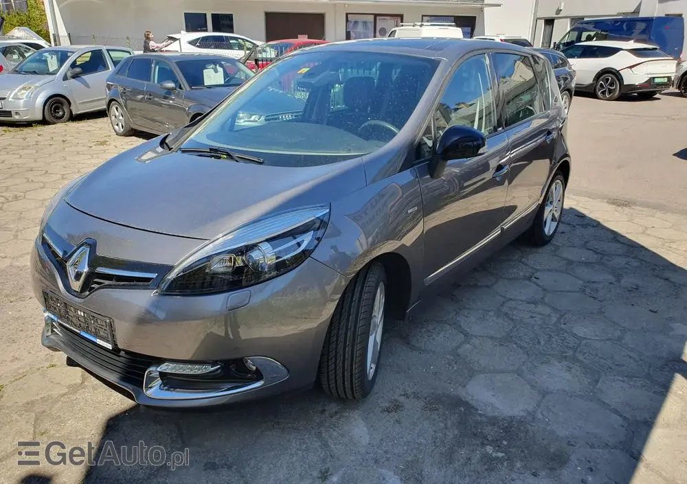 RENAULT Scenic Energy TCe 130 S&S Bose Edition