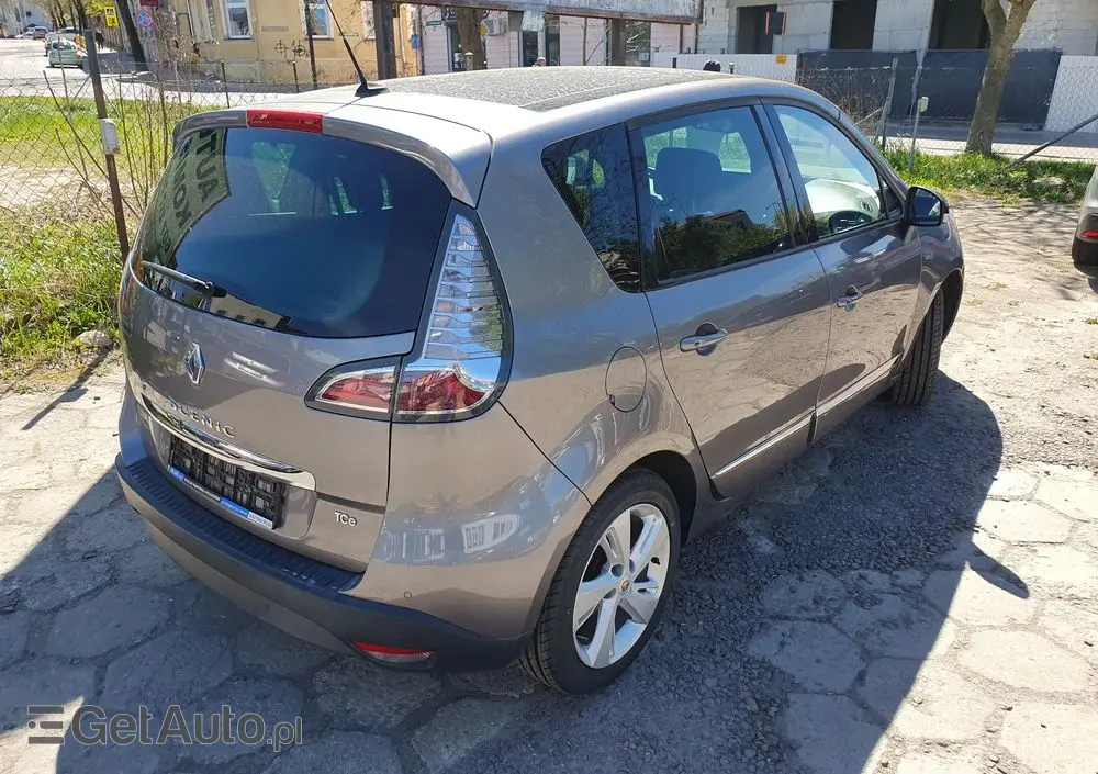 RENAULT Scenic Energy TCe 130 S&S Bose Edition