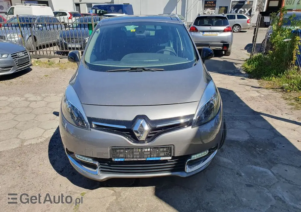 RENAULT Scenic Energy TCe 130 S&S Bose Edition