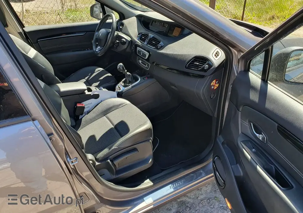 RENAULT Scenic Energy TCe 130 S&S Bose Edition