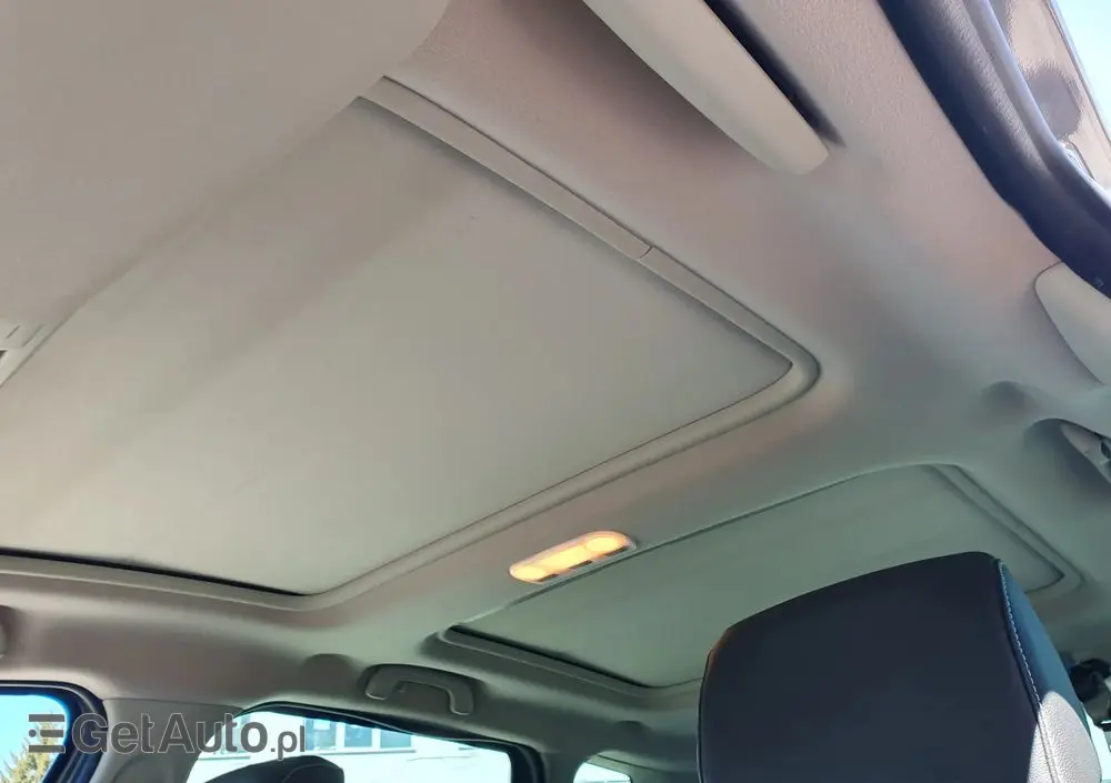 RENAULT Scenic Energy TCe 130 S&S Bose Edition