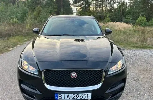 JAGUAR F-Pace 