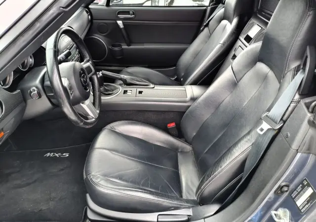 MAZDA MX-5 2.0 MZR Expression