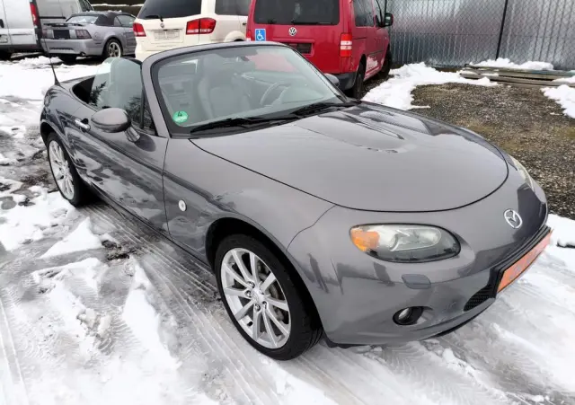 MAZDA MX-5 2.0 MZR Expression
