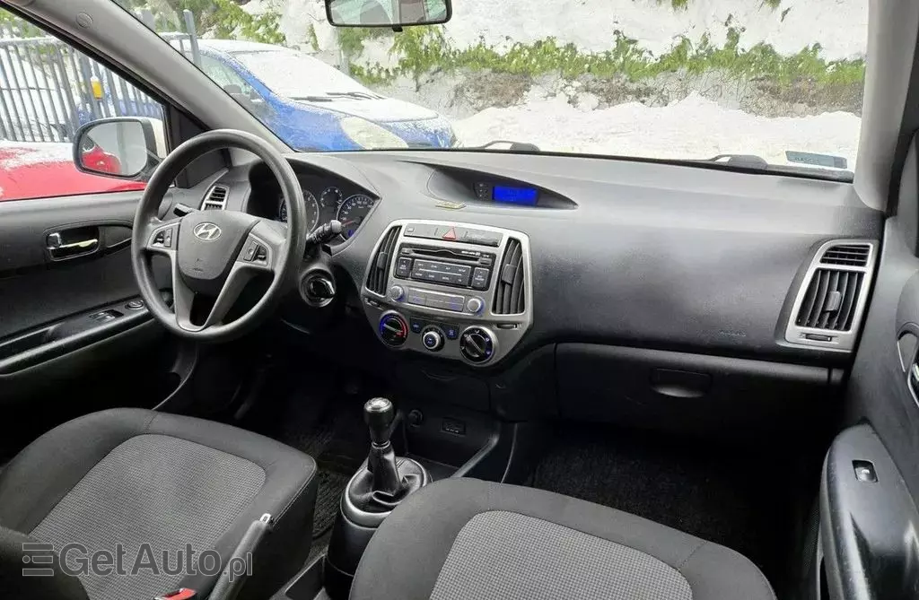 HYUNDAI I20 
