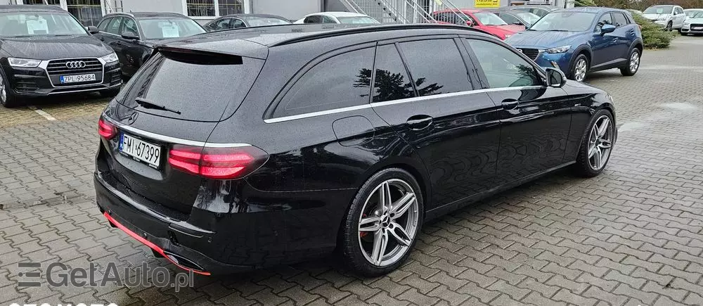 MERCEDES-BENZ Klasa E 200 d T 9G-TRONIC