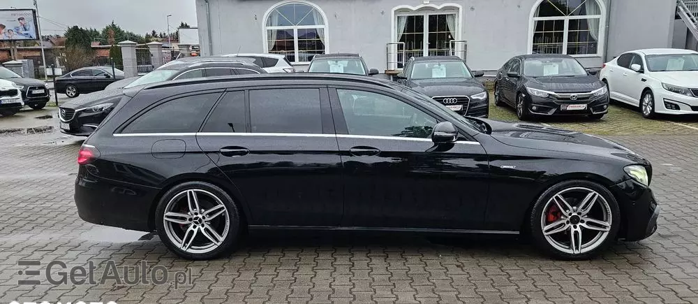 MERCEDES-BENZ Klasa E 200 d T 9G-TRONIC