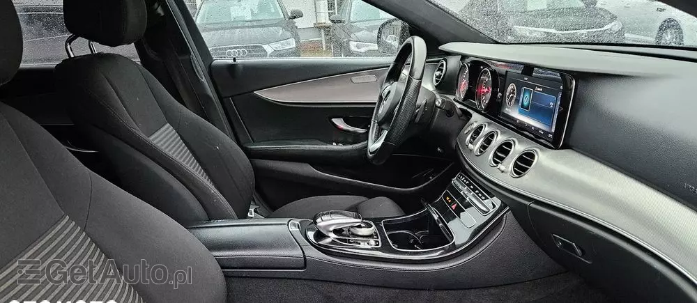 MERCEDES-BENZ Klasa E 200 d T 9G-TRONIC