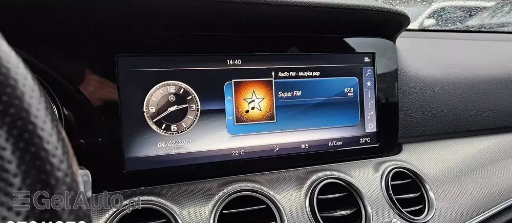 MERCEDES-BENZ Klasa E 200 d T 9G-TRONIC