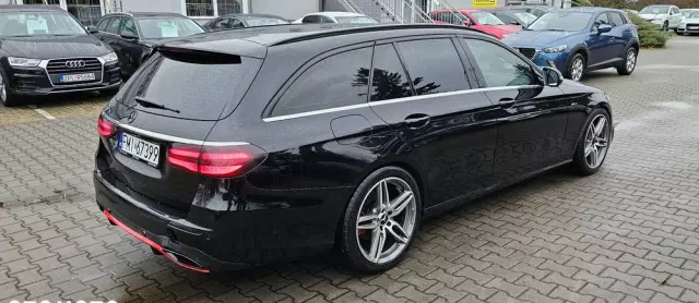 MERCEDES-BENZ Klasa E 200 d T 9G-TRONIC