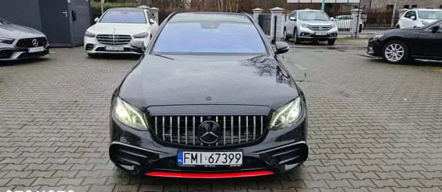 MERCEDES-BENZ Klasa E 200 d T 9G-TRONIC