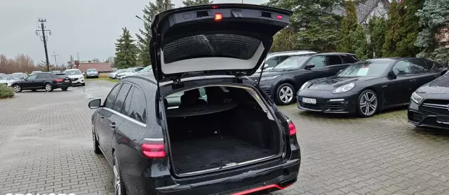 MERCEDES-BENZ Klasa E 200 d T 9G-TRONIC