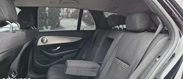MERCEDES-BENZ Klasa E 200 d T 9G-TRONIC