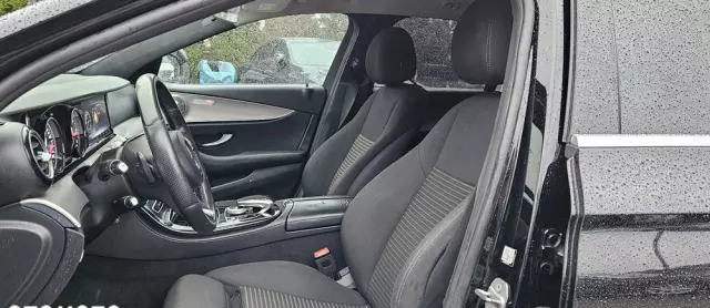 MERCEDES-BENZ Klasa E 200 d T 9G-TRONIC