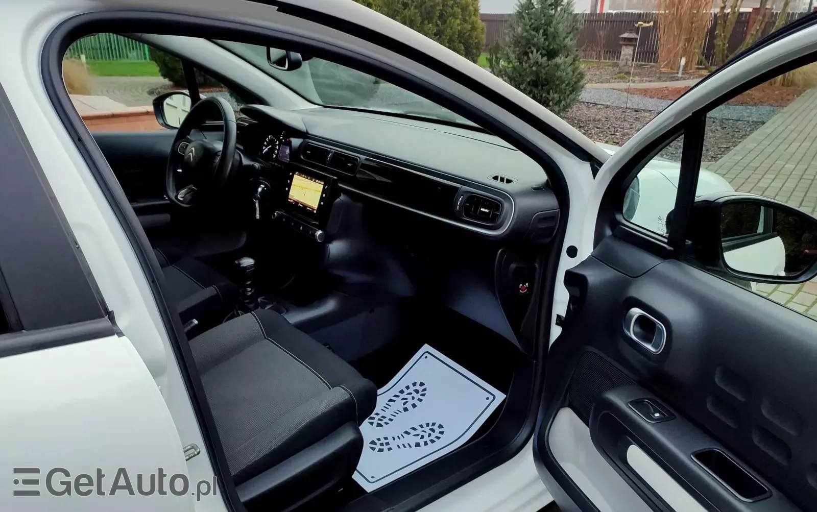 CITROËN C3 Pure Tech 110 S&S SHINE