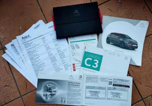 CITROËN C3 Pure Tech 110 S&S SHINE