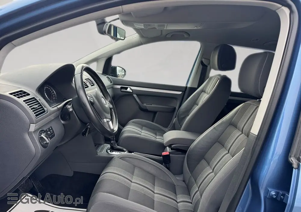 VOLKSWAGEN Touran 1.4 TSI DSG MATCH