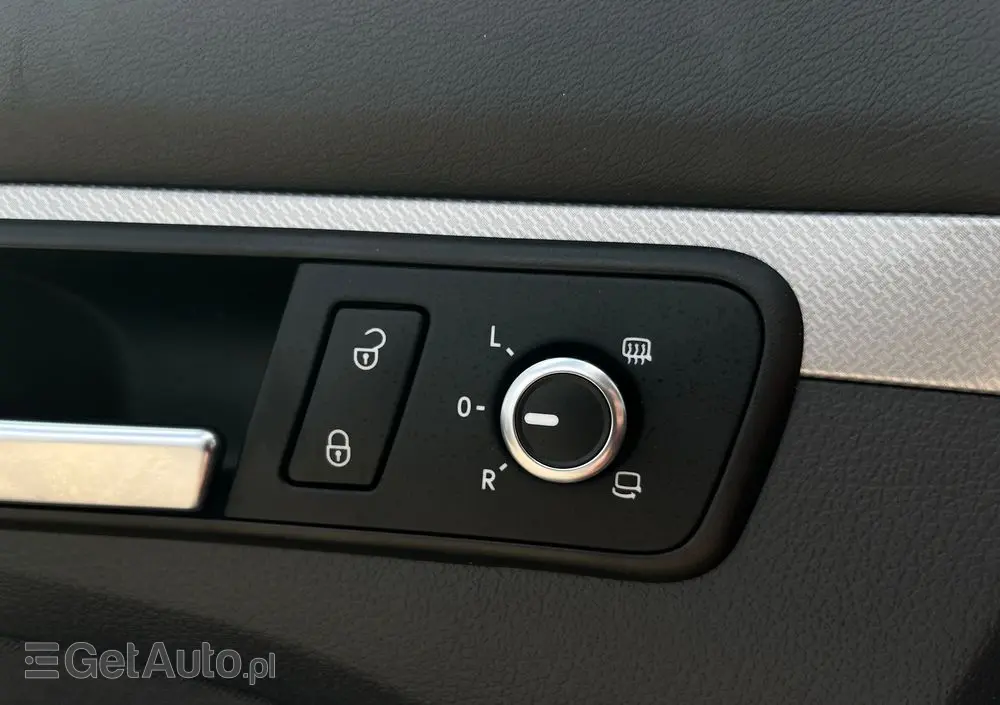 VOLKSWAGEN Touran 1.4 TSI DSG MATCH