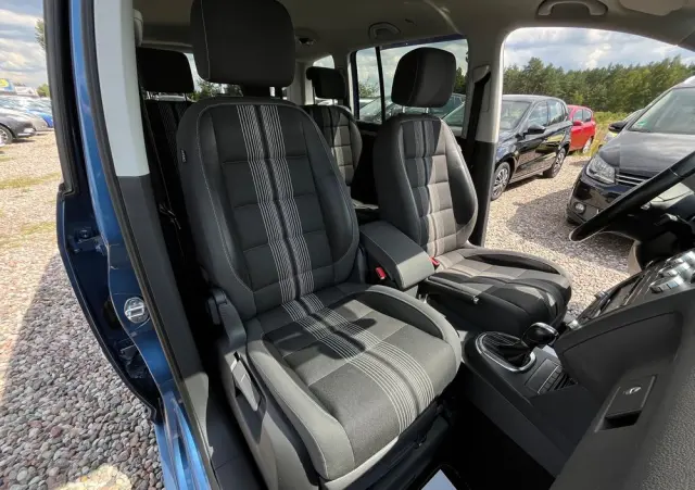 VOLKSWAGEN Touran 1.4 TSI DSG MATCH
