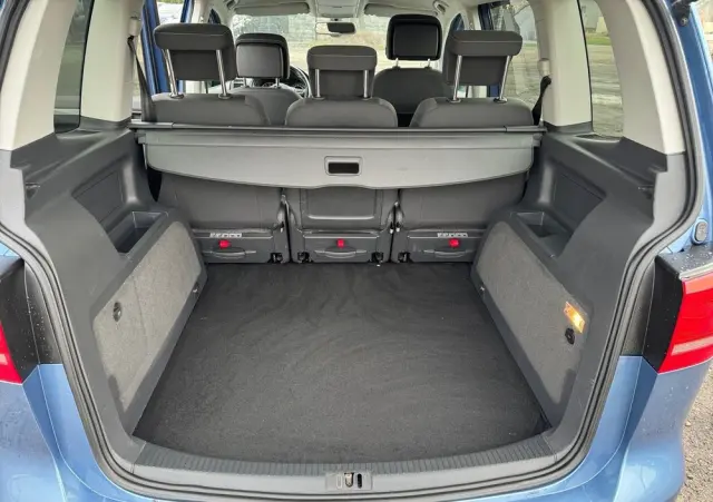 VOLKSWAGEN Touran 1.4 TSI DSG MATCH