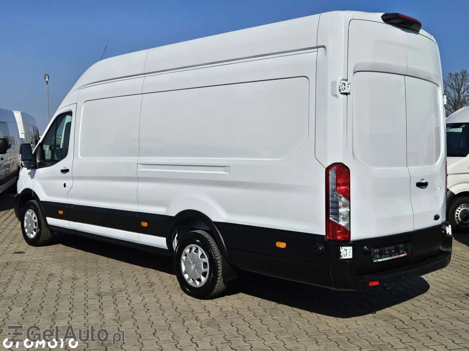 FORD Transit L4H3 Trend