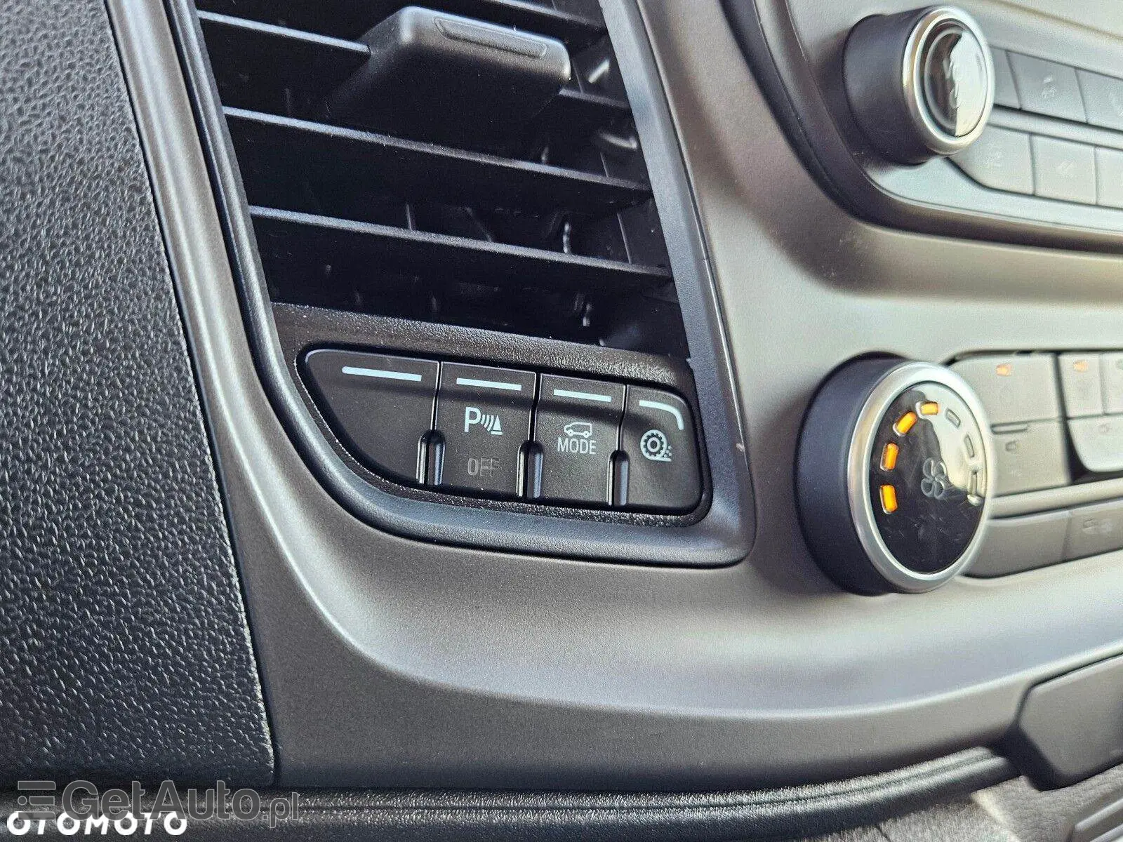 FORD Transit L4H3 Trend