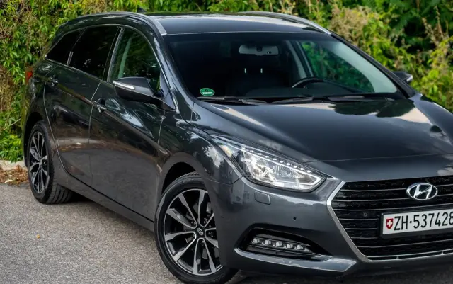 HYUNDAI I40 1.7 CRDi Premium DCT
