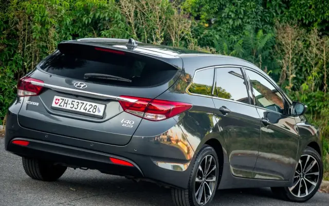 HYUNDAI I40 1.7 CRDi Premium DCT