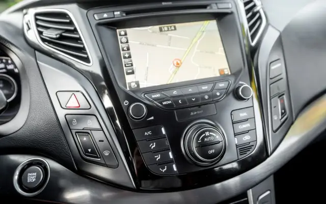 HYUNDAI I40 1.7 CRDi Premium DCT