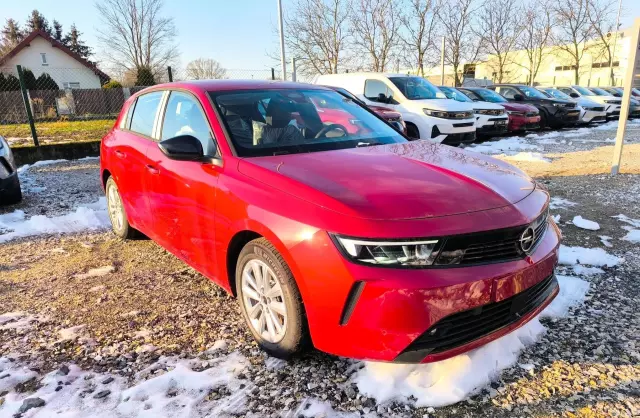 OPEL Astra 1.2 Turbo (110 KM)
