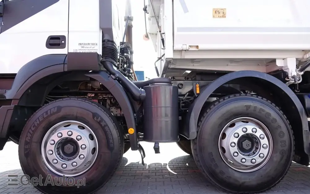 IVECO TRAKKER / 8x4 / WYWROTKA / HYDROBURTA / BORDMATIC / EURO 6 / MEILLER KIPPER 