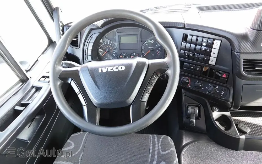 IVECO TRAKKER / 8x4 / WYWROTKA / HYDROBURTA / BORDMATIC / EURO 6 / MEILLER KIPPER 