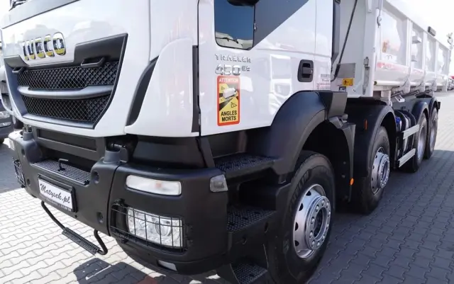 IVECO TRAKKER / 8x4 / WYWROTKA / HYDROBURTA / BORDMATIC / EURO 6 / MEILLER KIPPER 