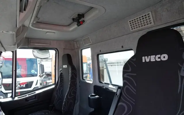 IVECO TRAKKER / 8x4 / WYWROTKA / HYDROBURTA / BORDMATIC / EURO 6 / MEILLER KIPPER 