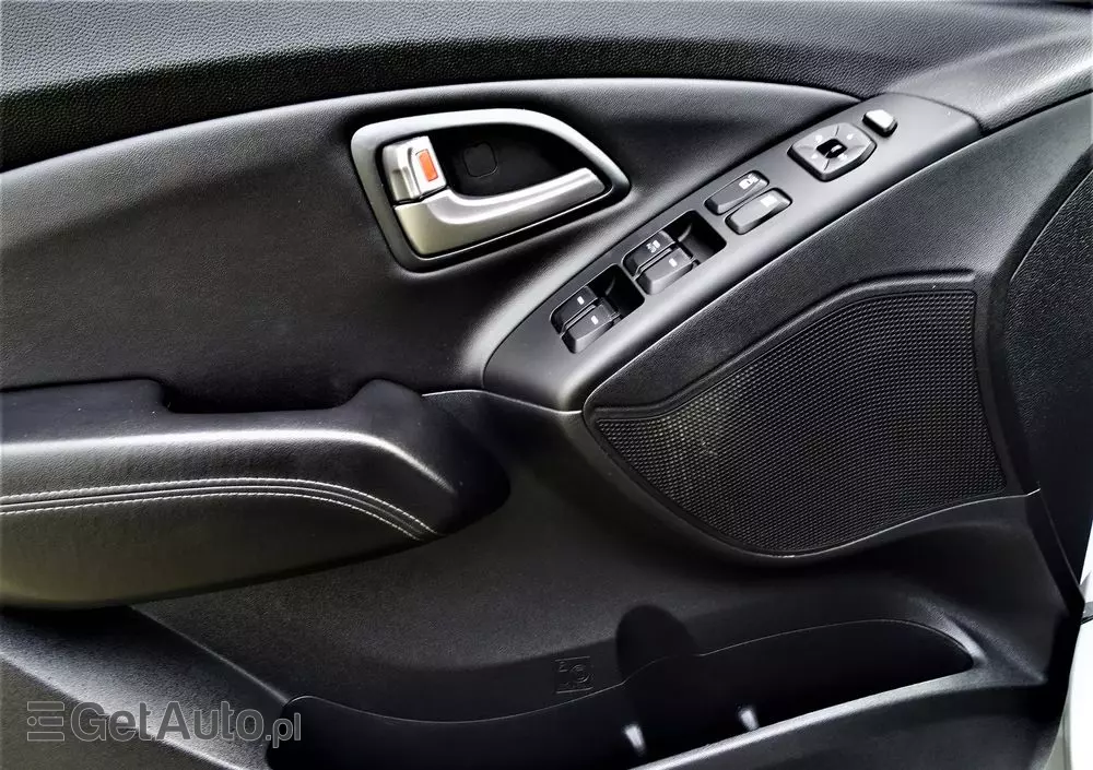 HYUNDAI Ix35 1.7 CRDi Premium 2WD