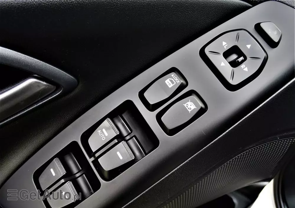 HYUNDAI Ix35 1.7 CRDi Premium 2WD