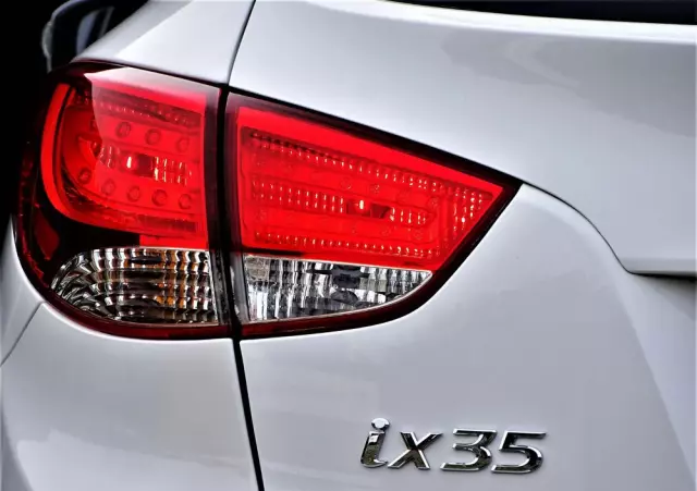 HYUNDAI Ix35 1.7 CRDi Premium 2WD
