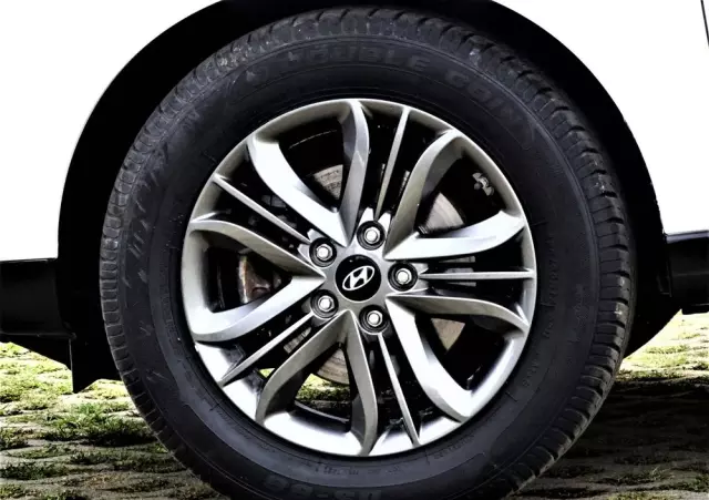 HYUNDAI Ix35 1.7 CRDi Premium 2WD