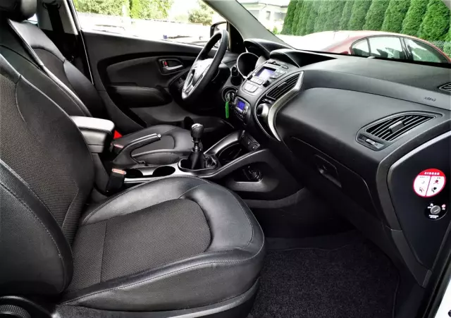 HYUNDAI Ix35 1.7 CRDi Premium 2WD