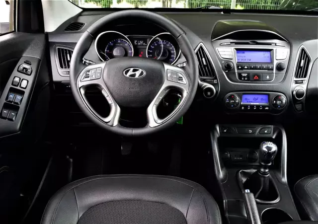 HYUNDAI Ix35 1.7 CRDi Premium 2WD